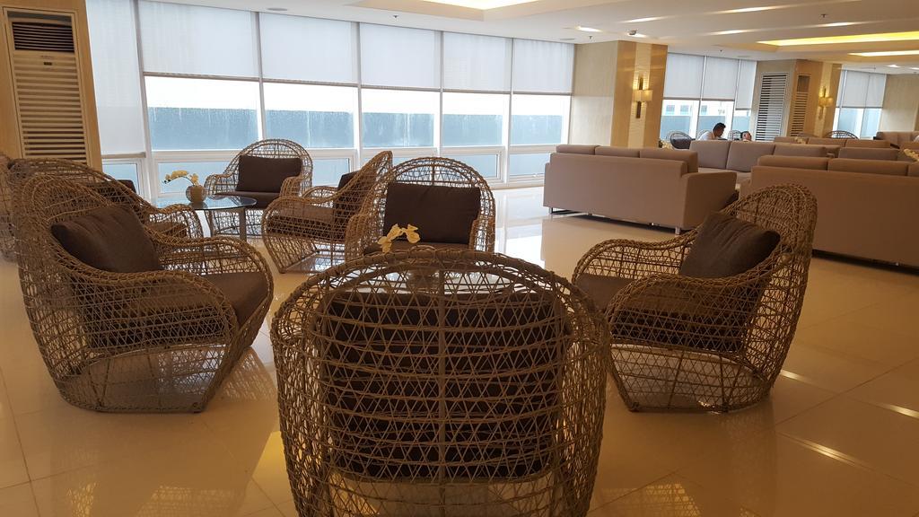 מנילה Breeze Residences By Cs Luxe מראה חיצוני תמונה