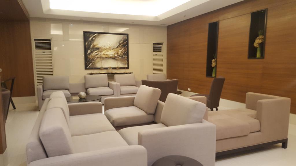 מנילה Breeze Residences By Cs Luxe מראה חיצוני תמונה