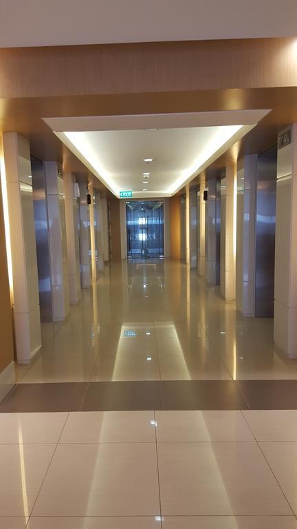 מנילה Breeze Residences By Cs Luxe מראה חיצוני תמונה