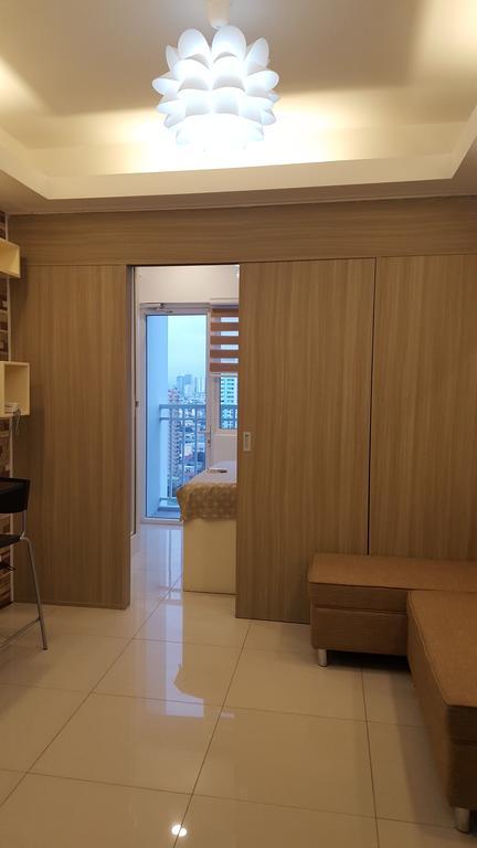 מנילה Breeze Residences By Cs Luxe מראה חיצוני תמונה